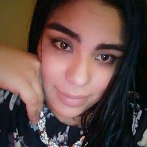 Meet your Posher, Yaja